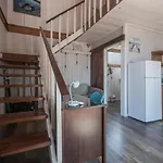 Nyaraló Hermanas A Y B *