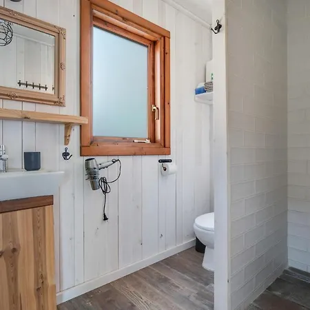 Holiday home Hermanas A Y B